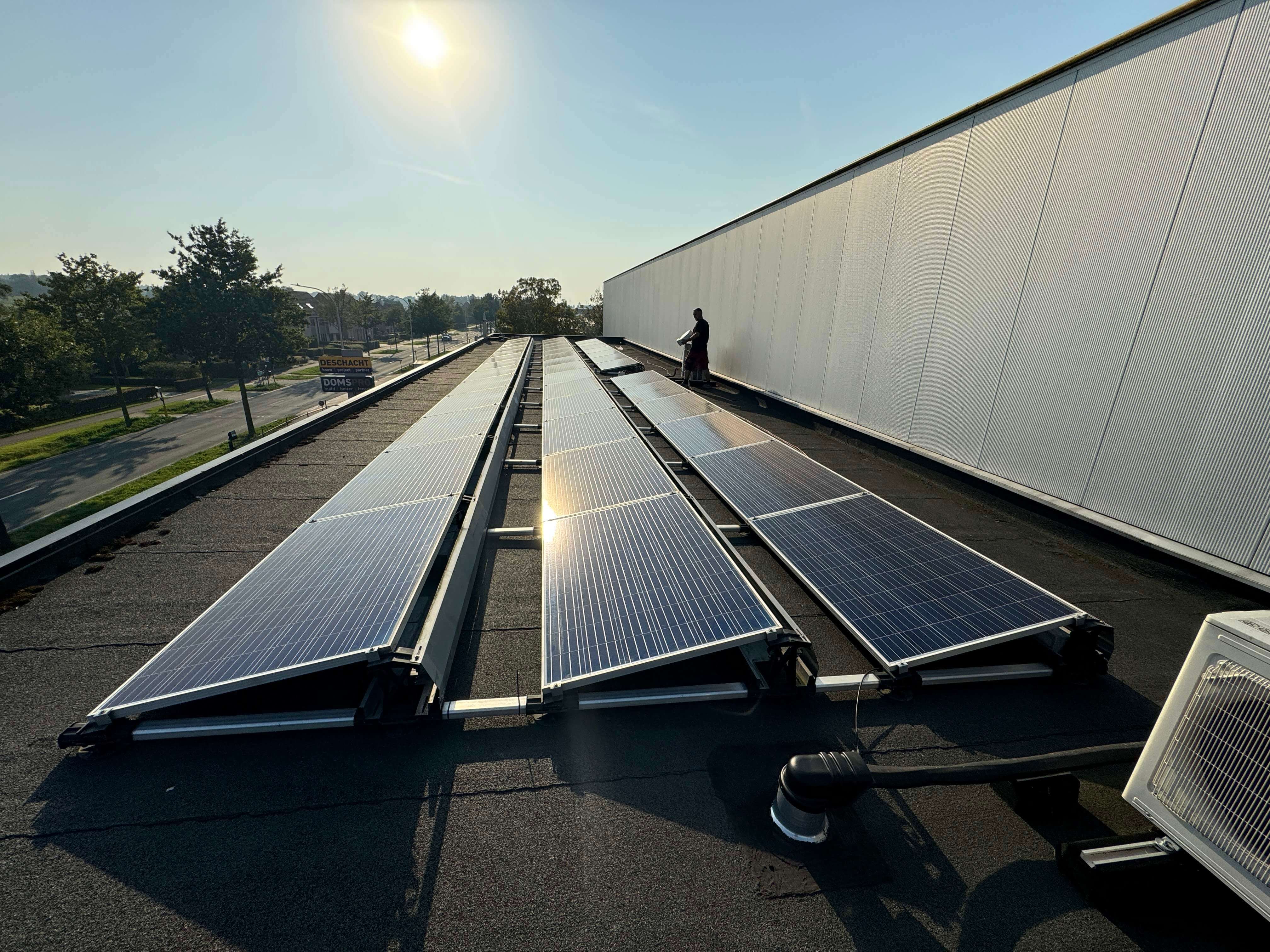 Projekt - Holgstraten solar panels